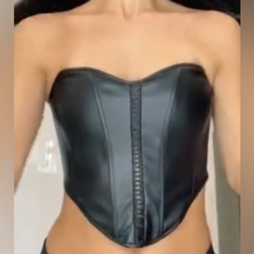 NWOT Hollister Social Tourist faux leather corset top